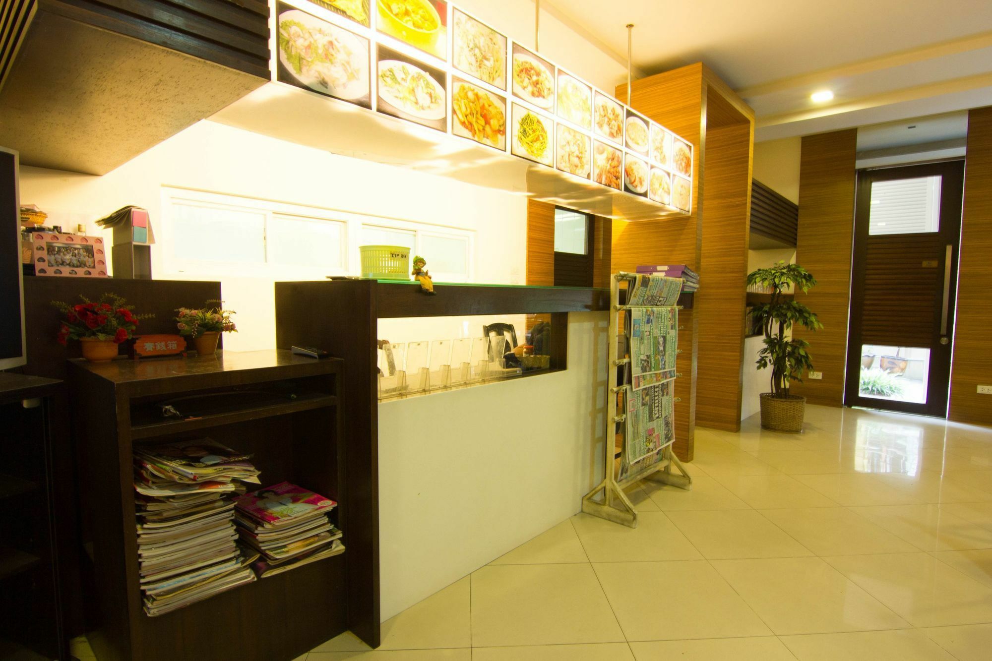 Zen Rooms Sukhumvit 81 Банкок Екстериор снимка